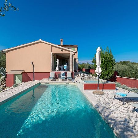 Villa Nona Marija Sveti Lovreč Pazenatički Esterno foto