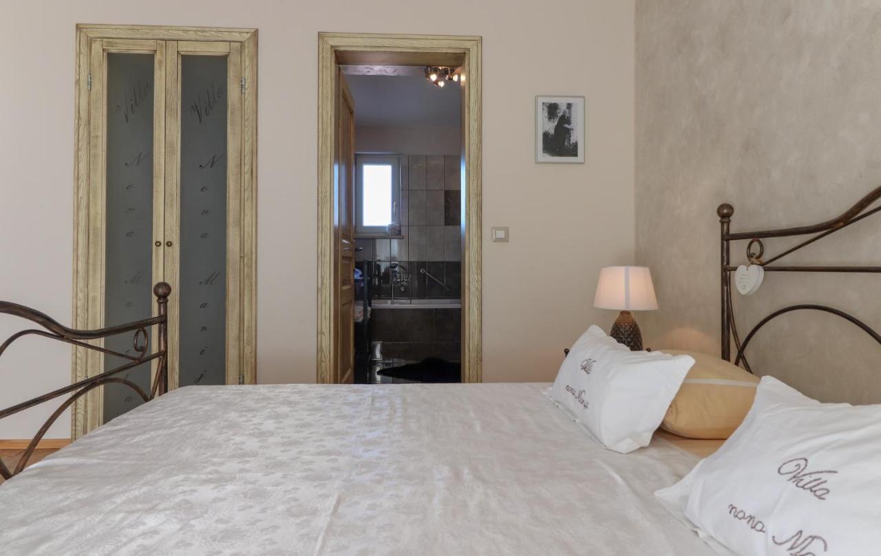 Villa Nona Marija Sveti Lovreč Pazenatički Esterno foto