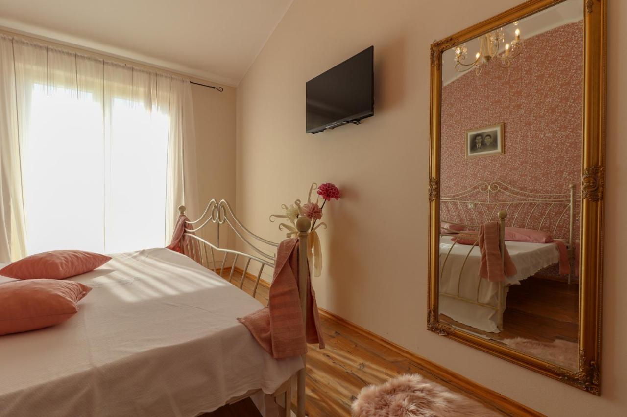 Villa Nona Marija Sveti Lovreč Pazenatički Esterno foto