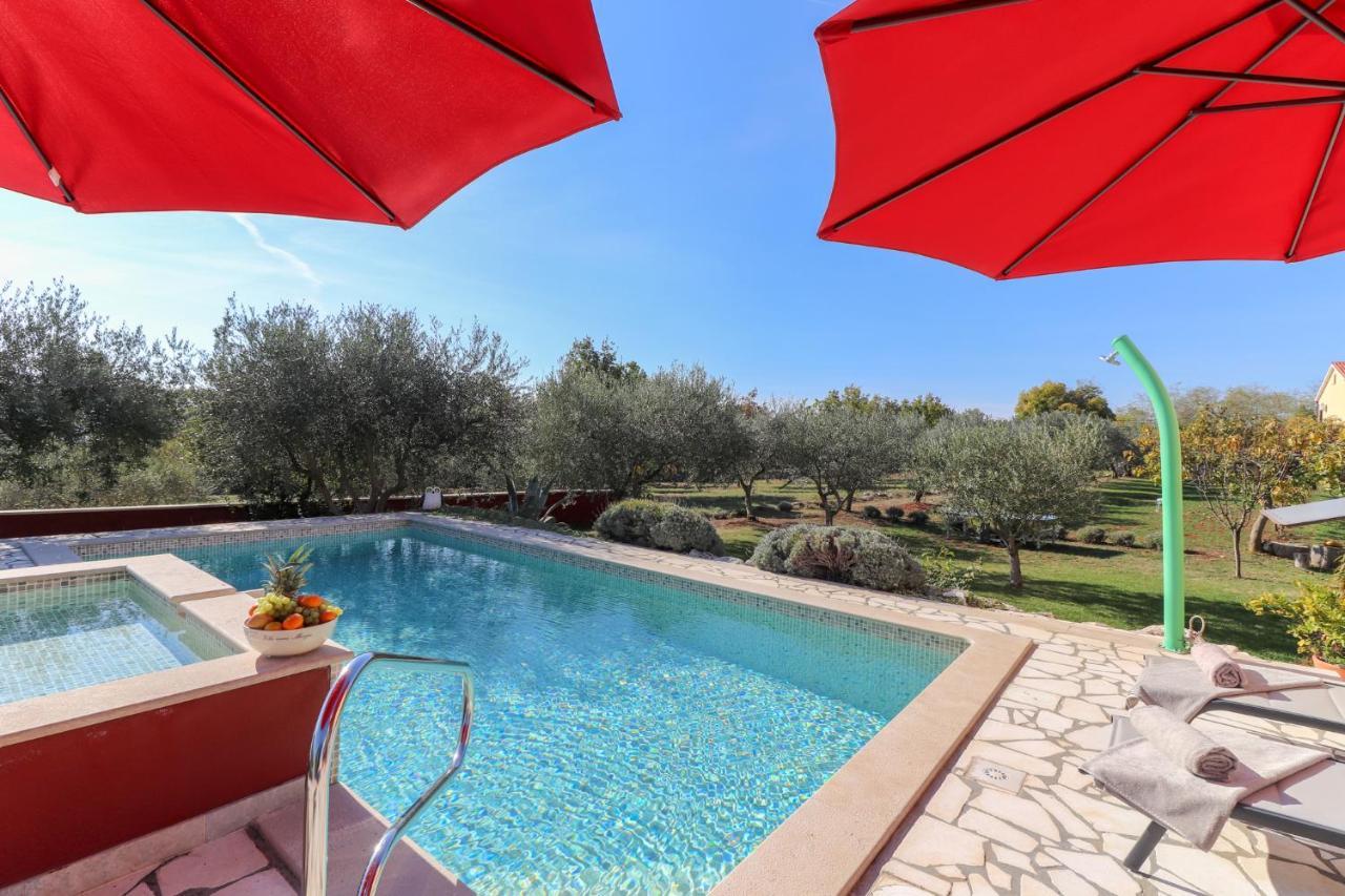 Villa Nona Marija Sveti Lovreč Pazenatički Esterno foto