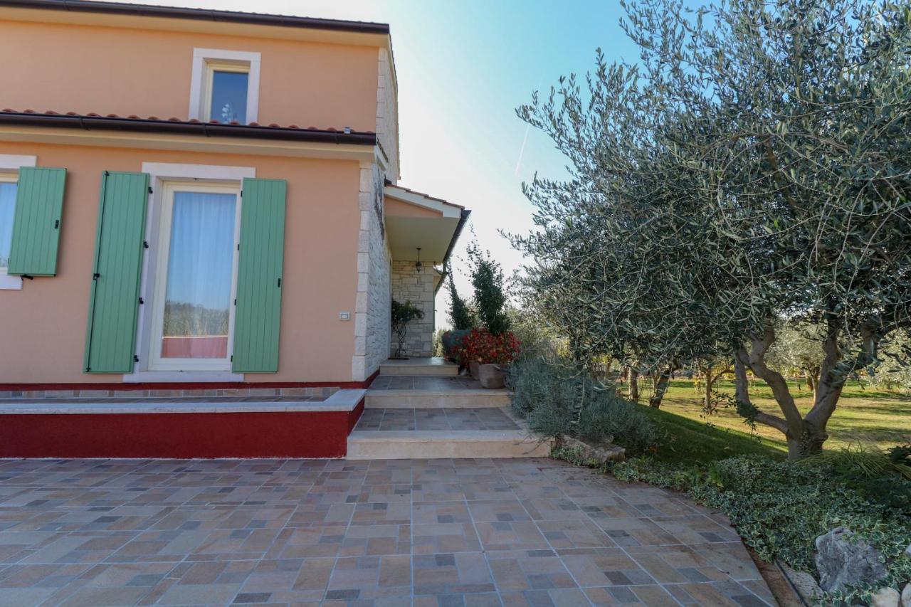 Villa Nona Marija Sveti Lovreč Pazenatički Esterno foto