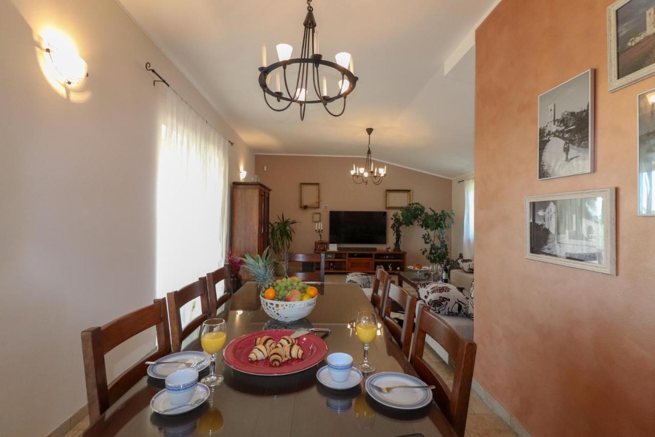 Villa Nona Marija Sveti Lovreč Pazenatički Esterno foto